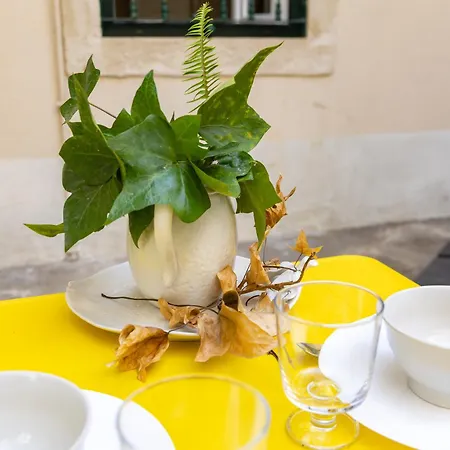 Lägenhet Sunny Patio Flat *